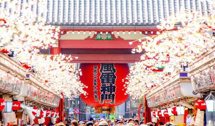 Asakusa Hidden Gems & Local Streets Private Tour — Tokyo Japan tour